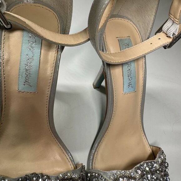 Blue by Betsey Johnson Juno Womens Sz 6 M Rhinestone Beaded Silver Heels Sandals - Picture 7 of 11